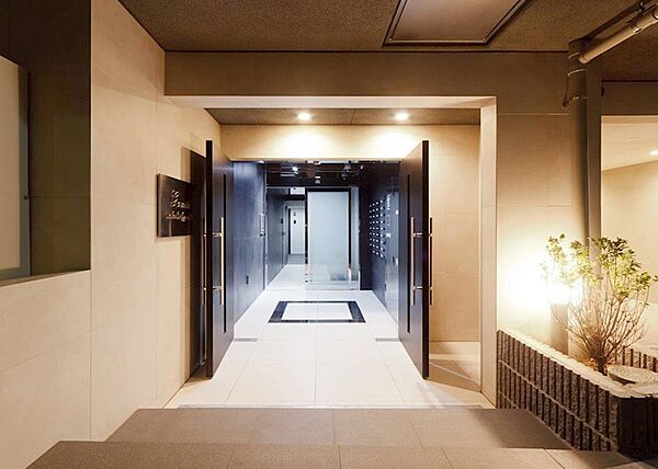 建物エントランス