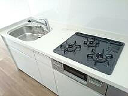 キッチン シャンボール池田山 5階/-