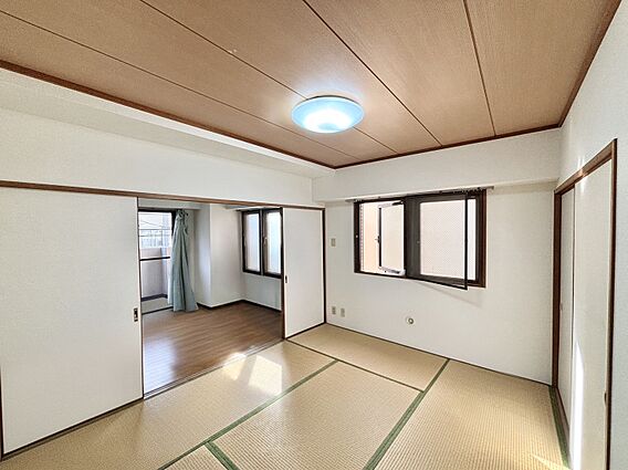 和室約6畳。リ...
