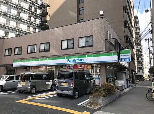 画像9:【コンビニエンスストア】ファミリーマート大阪回生病院前店まで411ｍ