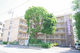 大阪府吹田市泉町5丁目（賃貸マンション2LDK・5階・51.15㎡） その1