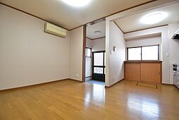 居間