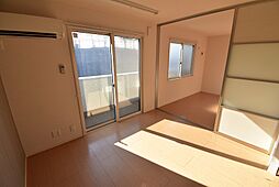 居間