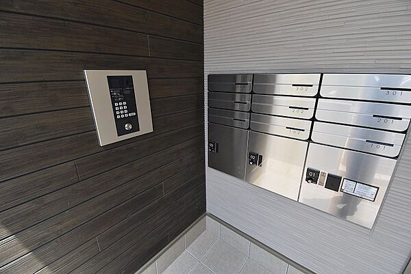 建物エントランス