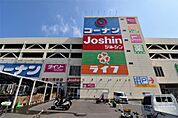 ライフ 寝屋川店（298m）