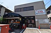 寝屋川石津南郵便局（442m）