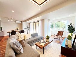 ヴィレーナ港北ニュータウン 3LDKのリビング/ダイニング