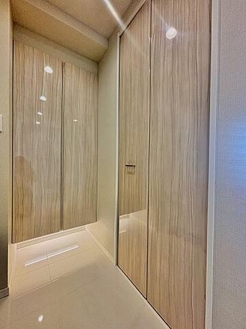 収納 シティタワー麻布十番 21階/-