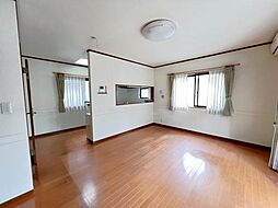 居間