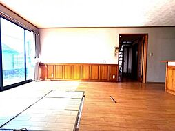 居間