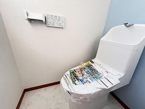 トイレを拡大表示