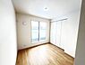 寝室：寝室にもご利用いただける居室スペースです。