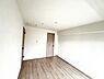 寝室：寝室にもご利用いただける居室スペースです。