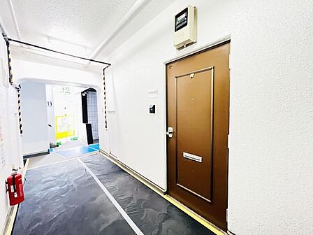 いつも気持ちよくご家族を迎えられる玄関です。