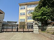 綾瀬市立綾瀬小学校まで約1340m（徒歩17分）