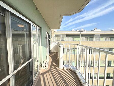 お洗濯ものを気持ち良く太陽の光で干せるのが嬉しいですね。