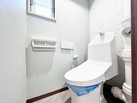 ほっと安らげるトイレ空間です。
