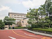 多摩南部地域病院まで約1750m（徒歩22分）