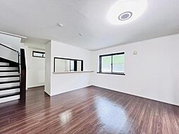 あきる野市下代継 中古戸建