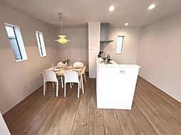 リビング/ダイニングの画像