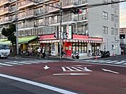 生鮮市場ライズまで約380m（徒歩5分）