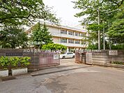 川口市立西中学校まで約1140m（徒歩15分）
