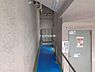エントランス：ゆったりとした印象のエントランスです。