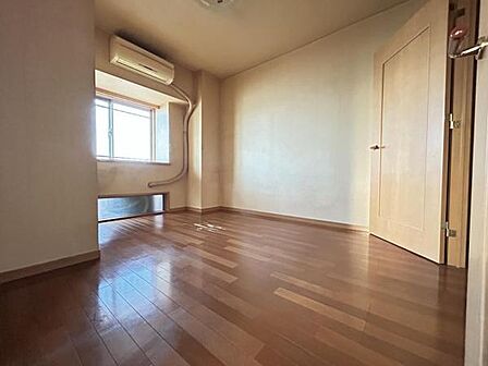 子供部屋にもちょうど良い大きさのお部屋です。