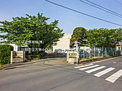 川越市立芳野小学校まで約1920m（徒歩24分）