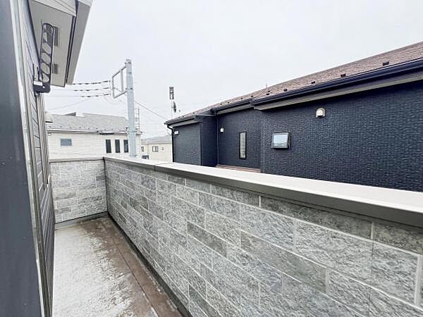 バルコニーを拡大表示