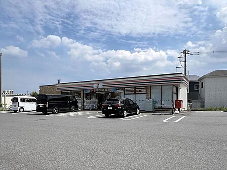 セブン-イレブン さいたま今羽町店まで約560m（徒歩7分）