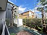 その他：お庭があり開放感たっぷりです。季節のお花を楽しんだり、家庭菜園もお楽しみいただきます。
