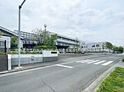 四街道市立四街道中学校まで約1290m（徒歩17分）