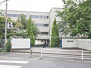 松戸市立柿ノ木台小学校まで約420m（徒歩6分）