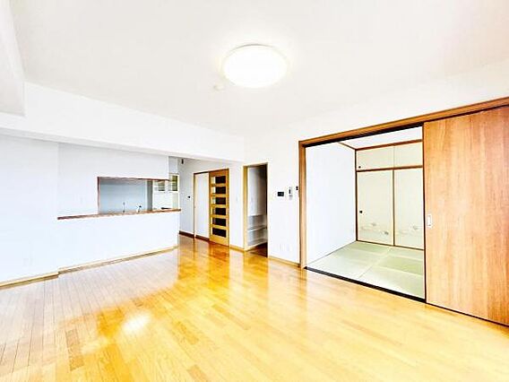 リビングダイニ...