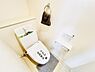 トイレ：ほっと安らげるトイレ空間です。