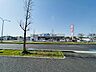 周辺：ウエルシア千葉土気店まで約680m（徒歩9分）