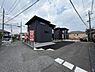 外観：前面道路を含めた現地写真です。ぜひ周辺環境も併せてご覧ください。