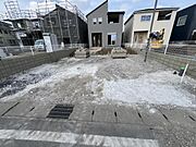 セカンドカーにも便利な駐車2台可能です。