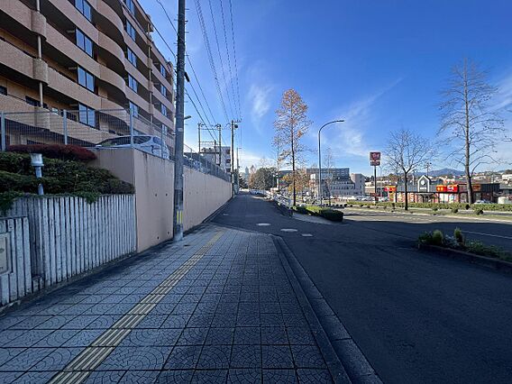 前面道路です。