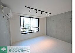 ライトテラス中野坂上 202 2階ワンルームのリビング/ダイニング