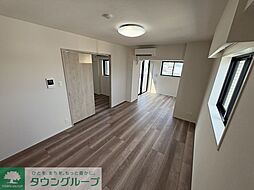 Reframe 5 早稲田 301 3階1LDKのリビング/ダイニング