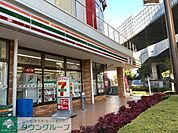 セブンイレブン江東枝川2丁目店 徒歩5分。コンビニ 350m
