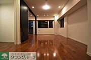 お部屋探しは株式会社　タウンハウジング　までお気軽にお問合せ下さい。クレジットカード決済・首都圏を中心直営143店舗　仲介件数全国2位の豊富な実績！諸費用・審査等・何でもご相談下さい。