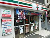 セブンイレブン荻窪桃二小南店 徒歩2分。コンビニ 120m