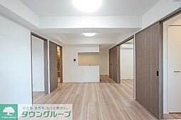 ドゥーエ日暮里III 404 4階3LDKのリビング/ダイニング