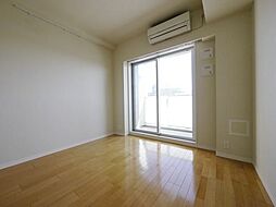 プラウドフラット王子神谷 204 2階1Kのリビング/ダイニング