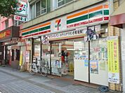 セブンイレブン 505m