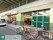東武ストア梅島店 947m
