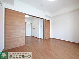 アーバンパーク六町 106 1階1DKのリビング/ダイニング